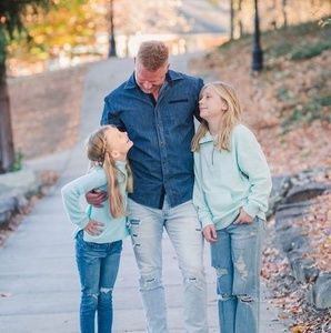 Meet your Posher, Jonathan